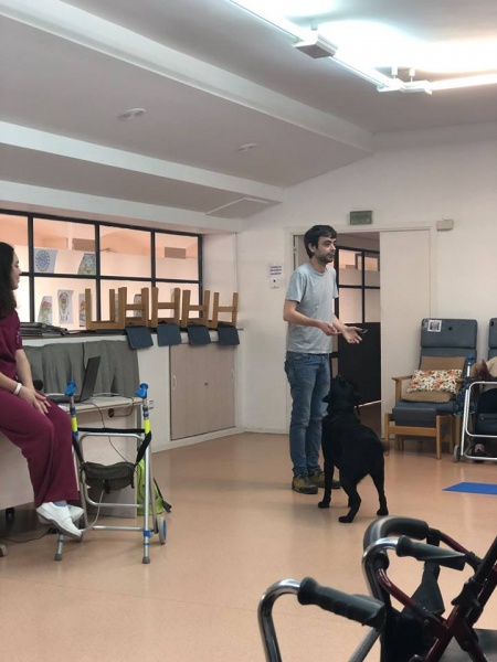 LOPEZ VISITA NUESTRA RESIDENCIA